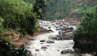 https://tempat.org/2016/10/pesona-keindahan-wisata-sungai-gandong.html