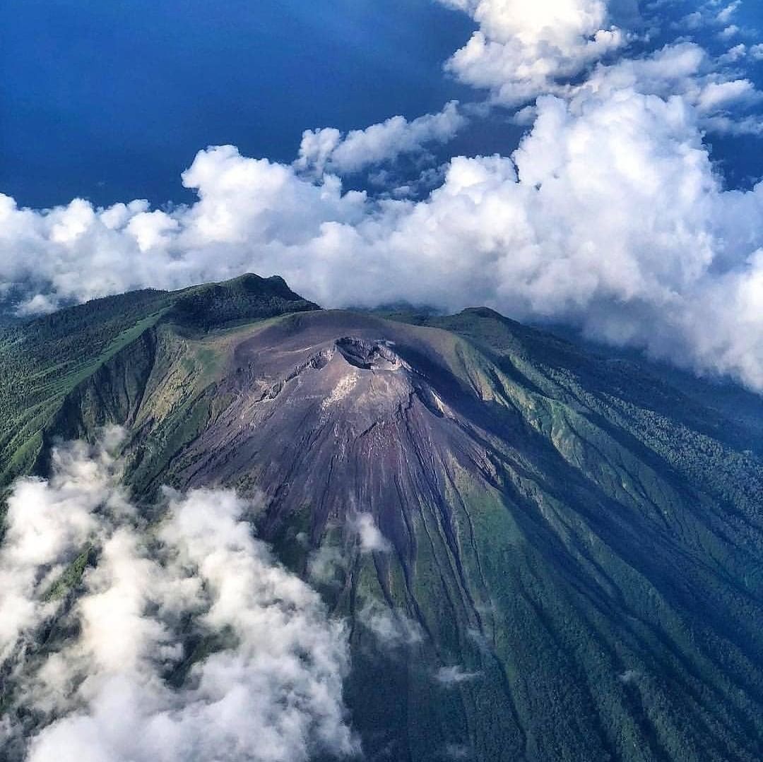 Misteri Gunung Gamalama