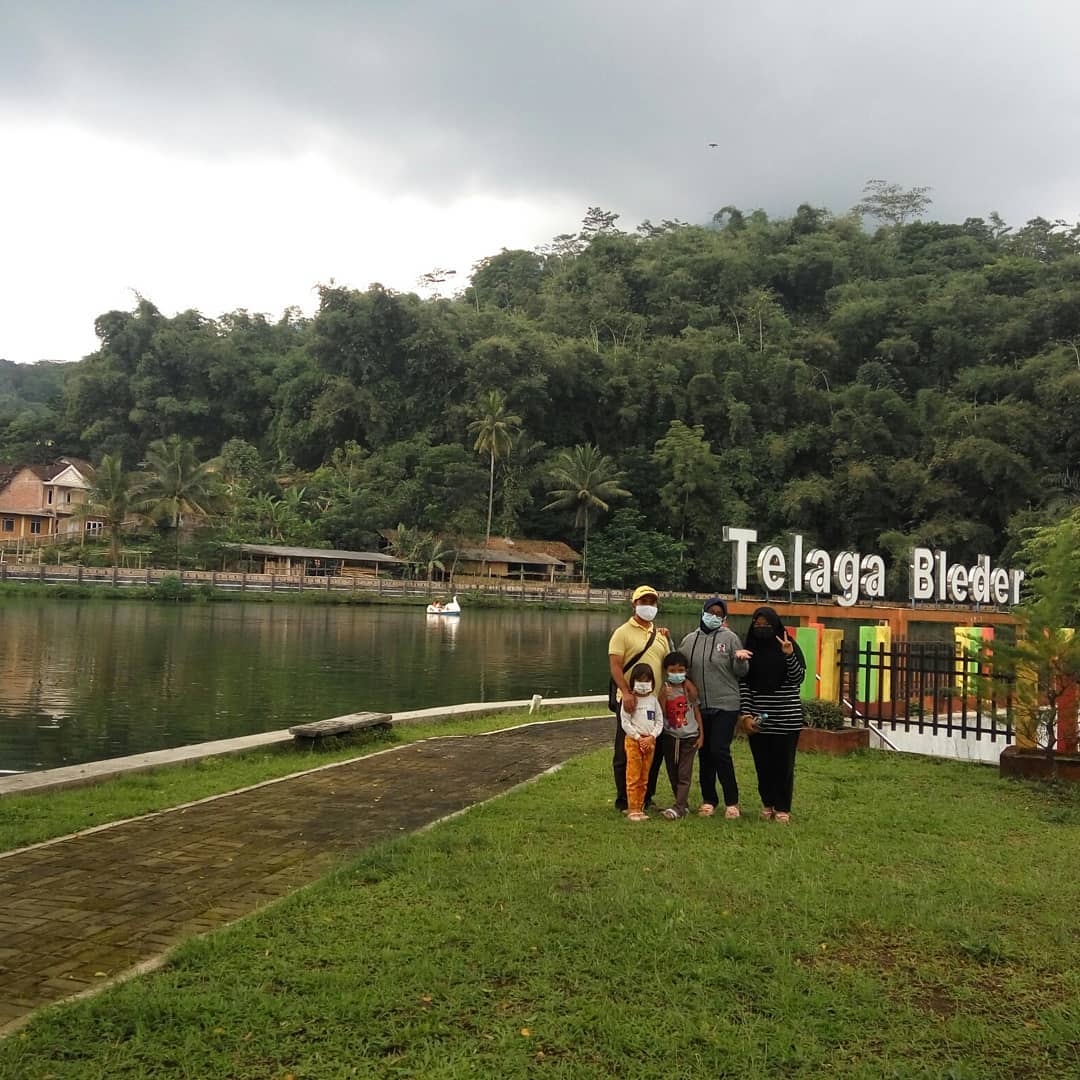Keindahan Destinasi Wisata Telaga Bleder di Grabag Magelang Jawa Tengah