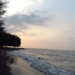 Pesona Keindahan Destinasi Wisata Pantai Slamaran di Krapyak lor Pekalongan Jawa Tengah