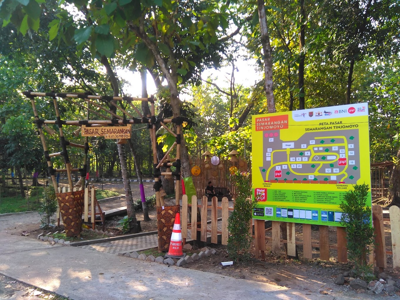 Pesona Keindahan Wisata Hutan Tinjomoyo di Banyumanik Semarang Jawa Tengah