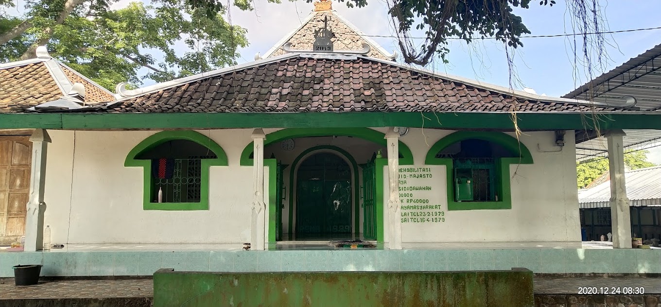 Destinasi Wisata Religi Makam Ki Ageng Sutawijaya di Majasto Sukoharjo Jawa Tengah