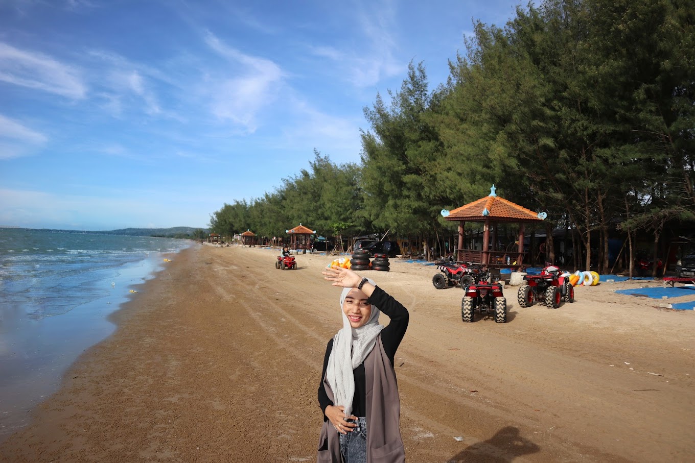 Pesona Keindahan Wisata Pantai Caruban Lasem di Gedongmulyo Rembang Jawa Tengah