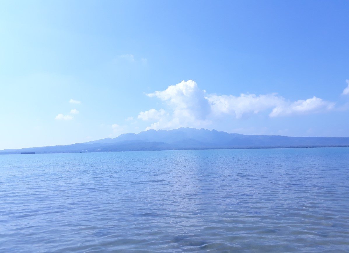 Pesona Keindahan Wisata Pulau Karang Gosong di Lasem Rembang Jawa Tengah