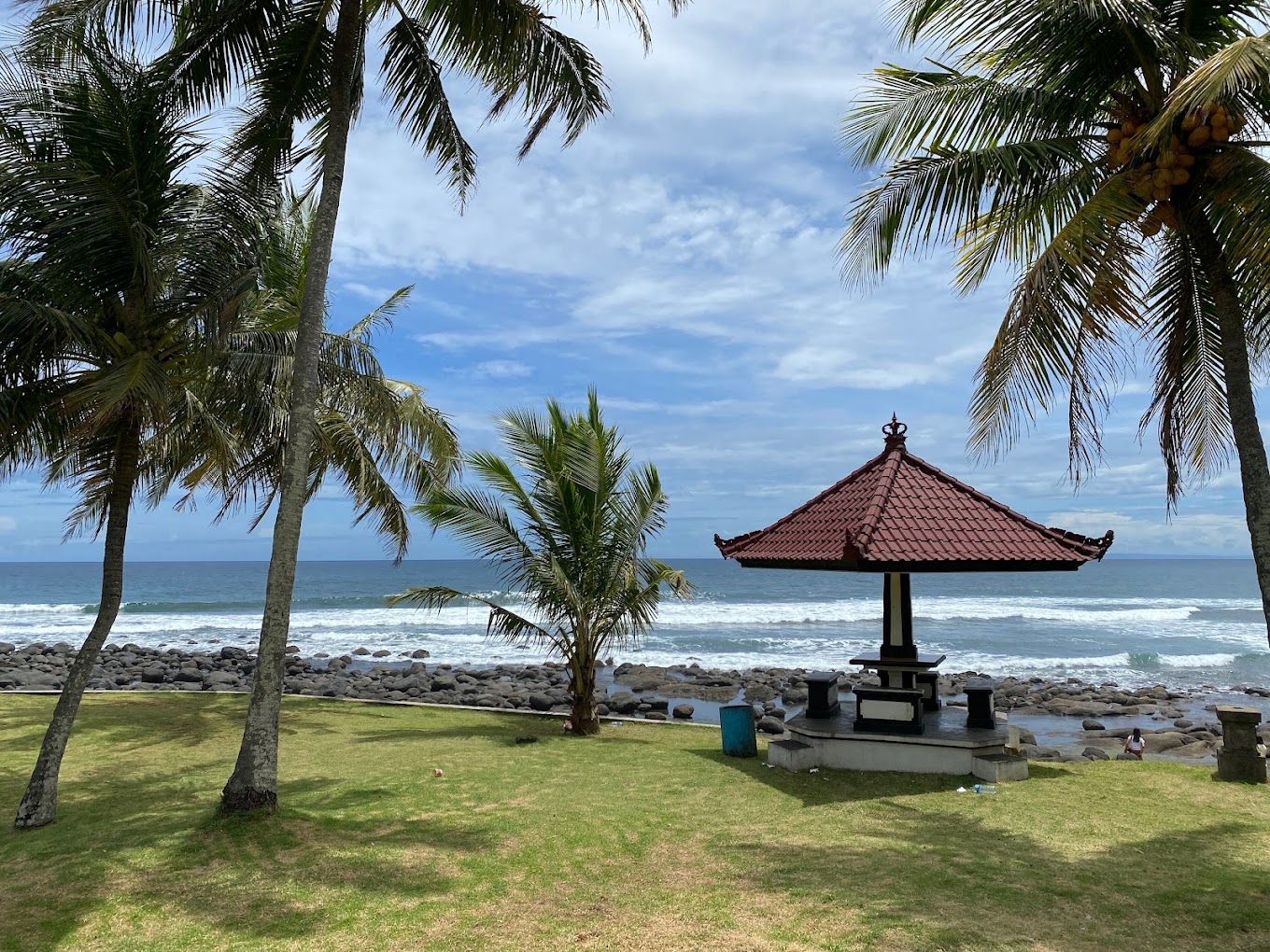 Pesona Keindahan Wisata Pantai Yeh Leh di Tabanan Bali