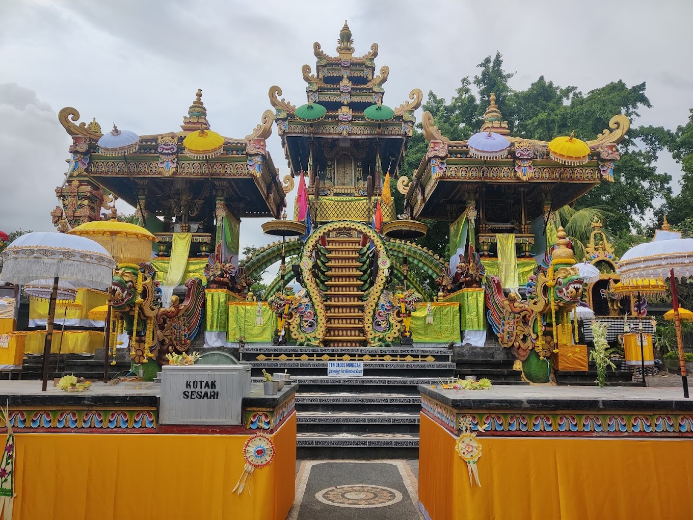 Daya Tarik Objek Wisata Pura Pulaki di Gerokgak Buleleng Bali