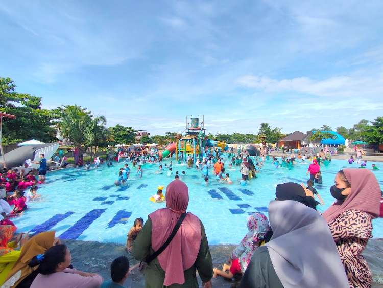Harga Tiket Masuk Fun Park Water Boom