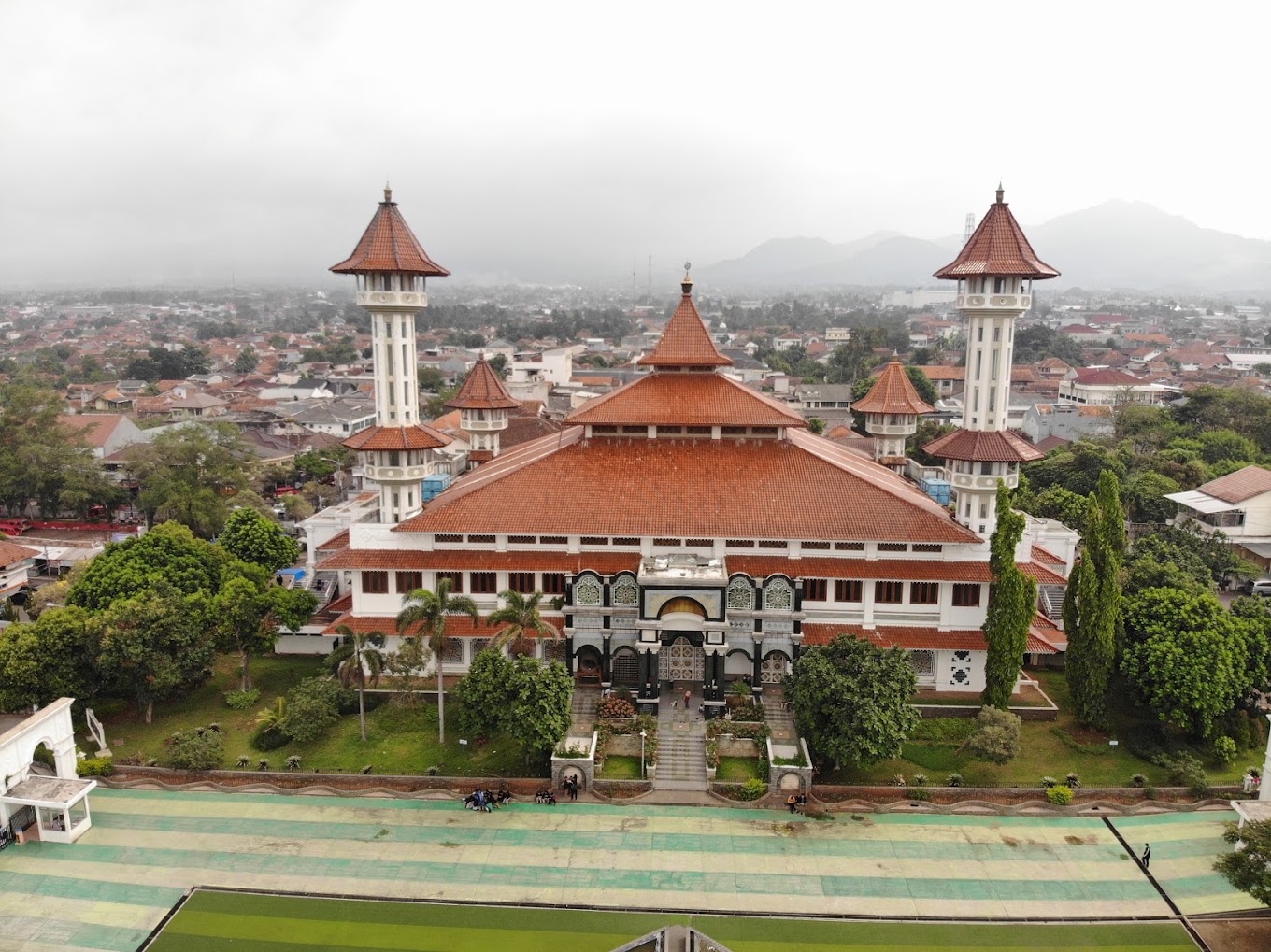 Lokasi Wisata Masjid Agung Cianjur