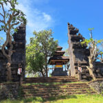 Pesona Keindahan Wisata Pura Bukit Gumang di Sengkidu Karangasem Bali