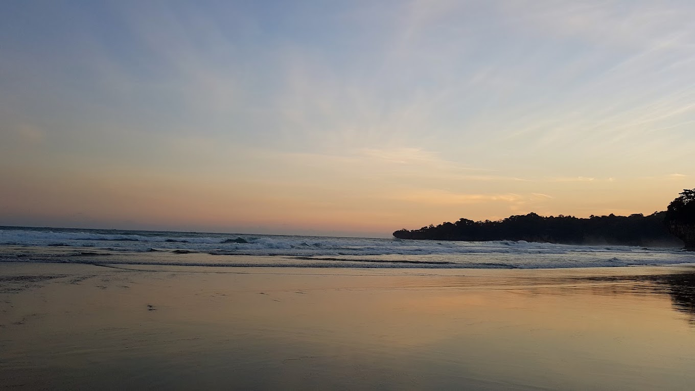 Destinasti Keindahan Wisata Pantai Goa Langir Sawarna di Bayah Lebak Banten