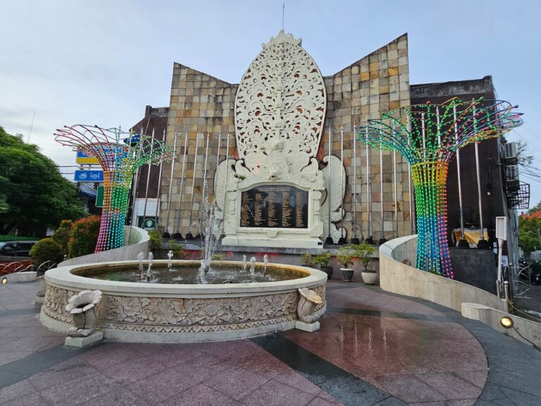 Destinasti Objek Wisata Monumen Tragedi Bom Bali di Kuta Badung Bali