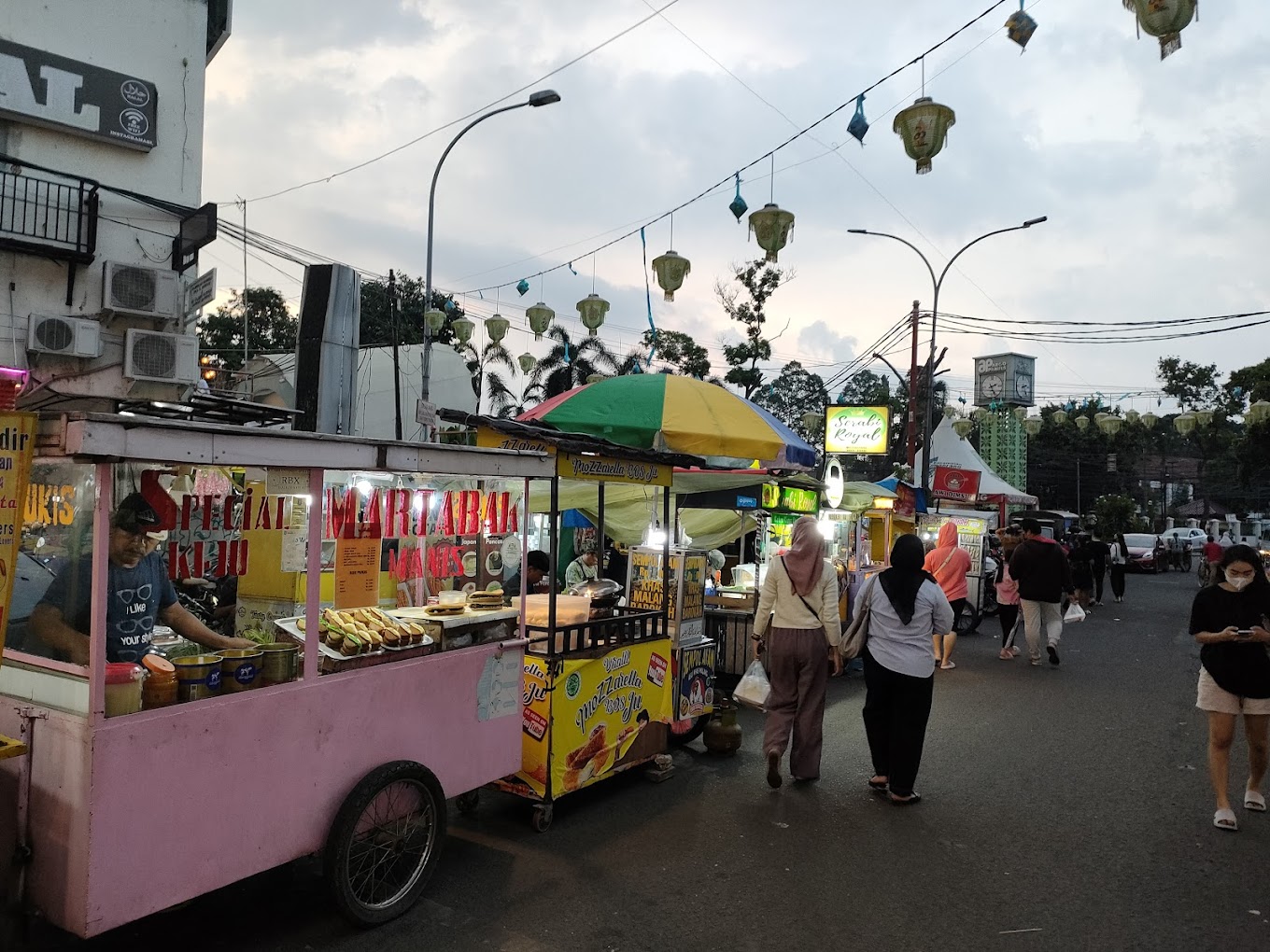 Lokasi Wisata Kuliner Pasar Lama
