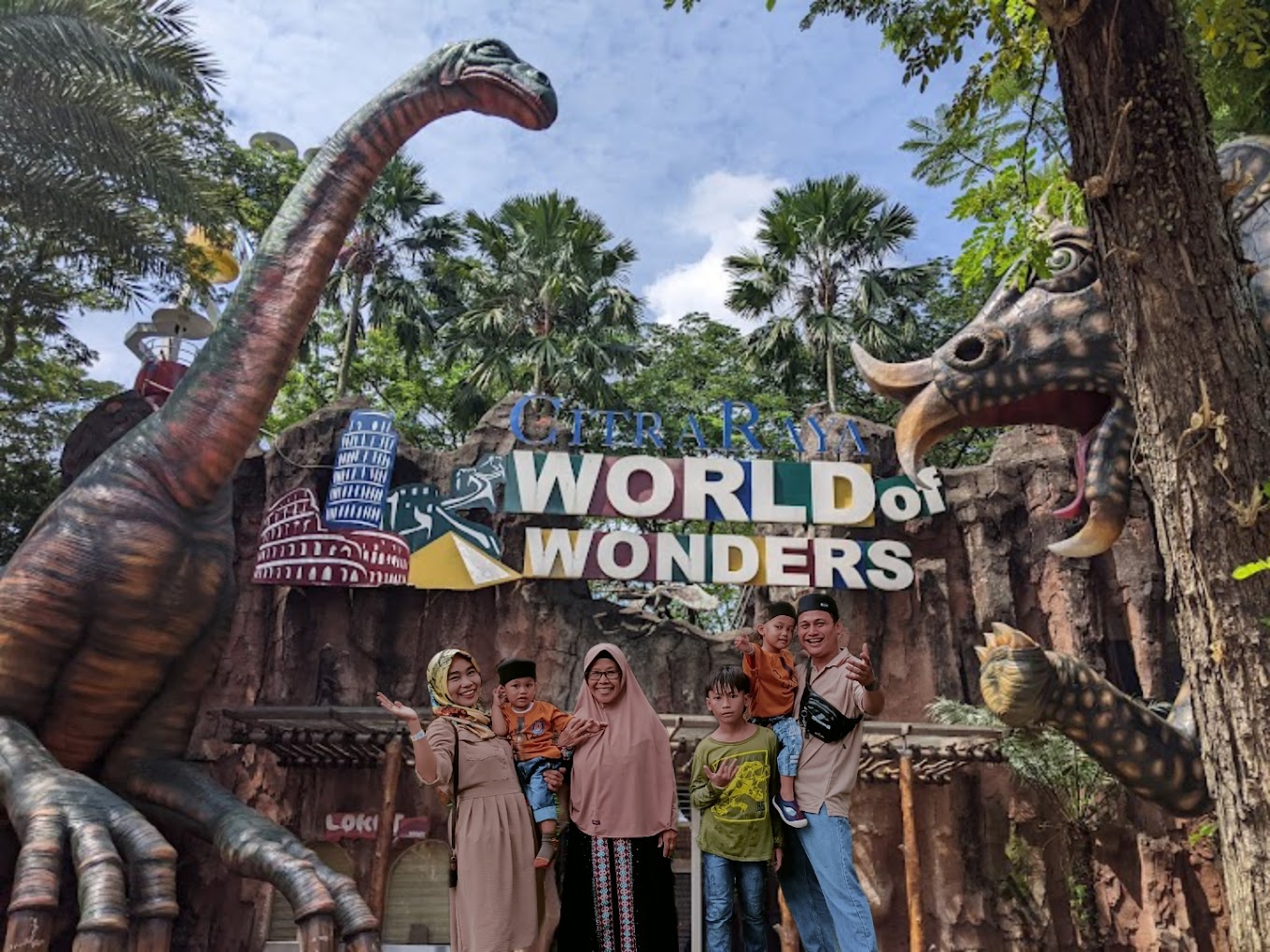 Lokasi Wisata World of Wonders Citra Raya