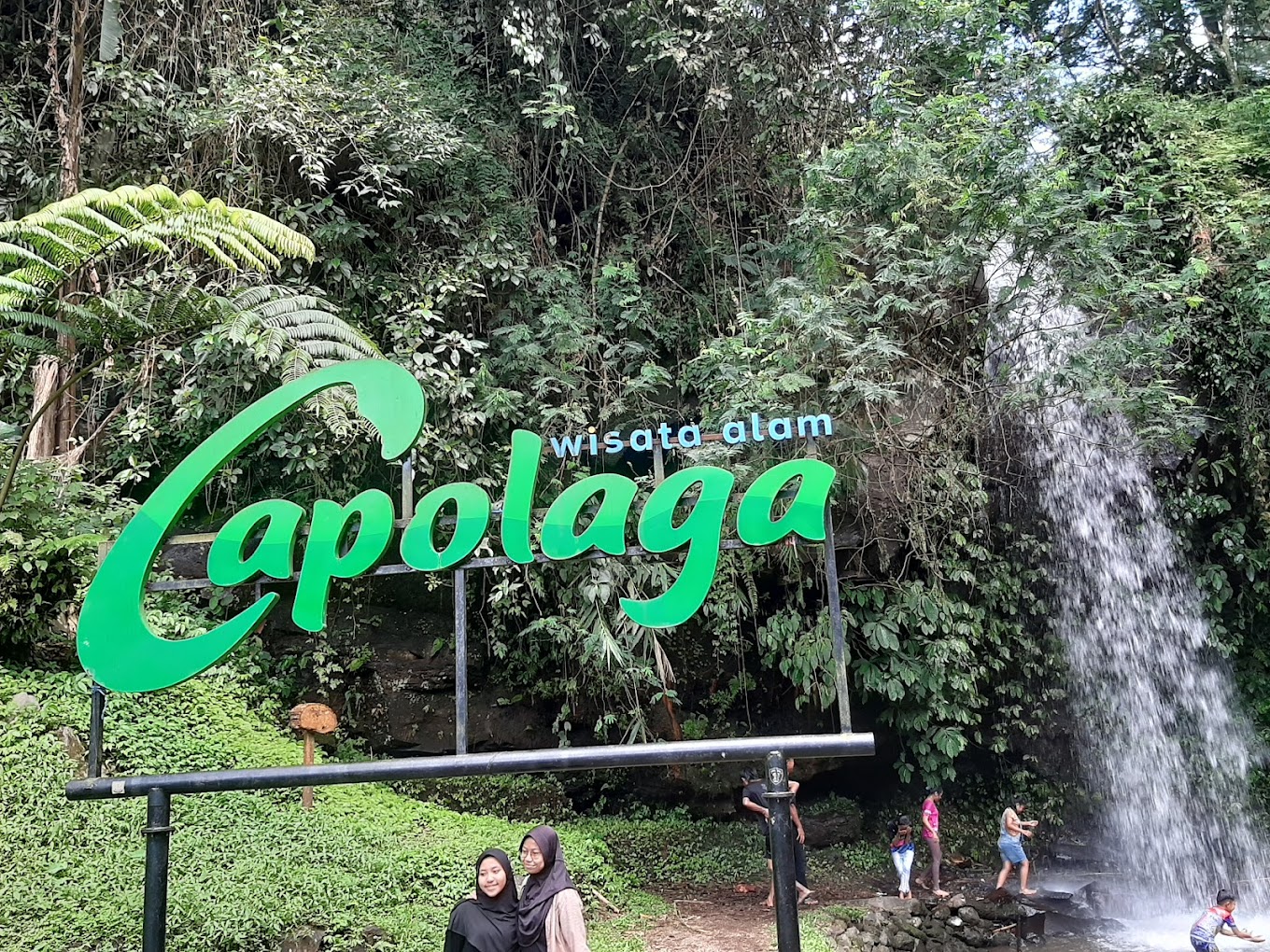 Daya Tarik Obyek Wisata Capolaga Adventure Camp di Cicadas Subang Jawa Barat