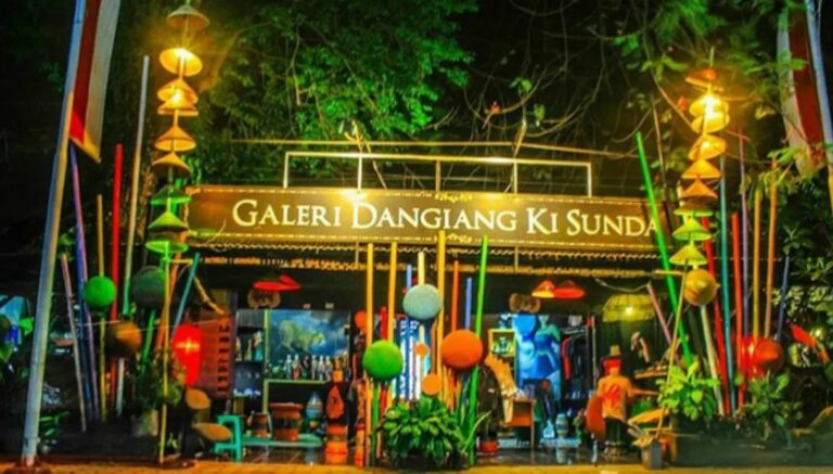 Pesona Keindahan Obyek Wisata Galeri Dangiang Kisunda di Purwakarta Jawa Barat