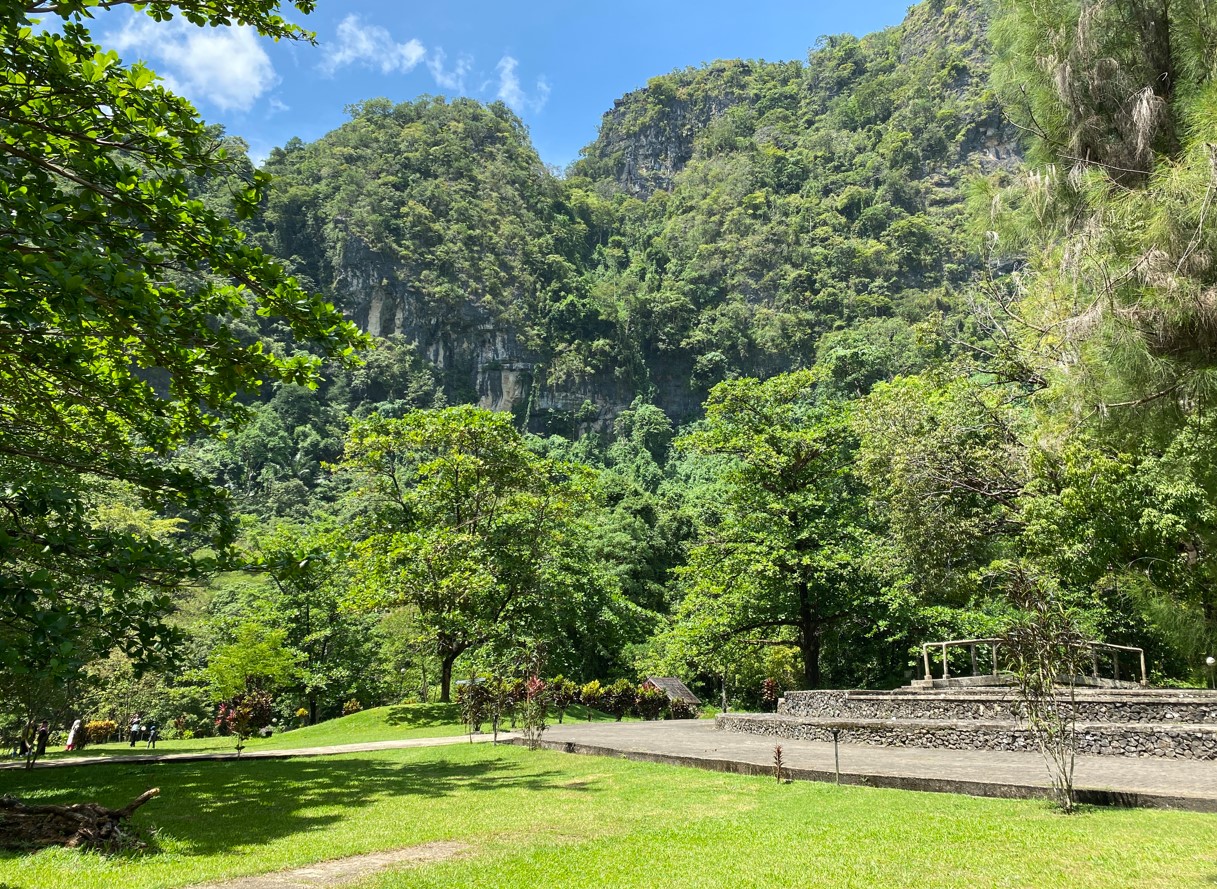 Lokasi Wisata Taman Purbakala Sumpang Bita